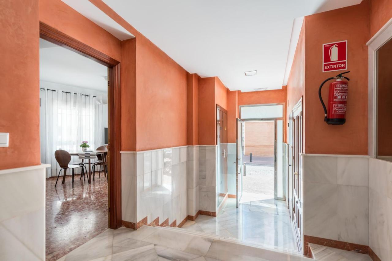 Anna - Apartamento con encanto en Triana Sevilla Exterior foto