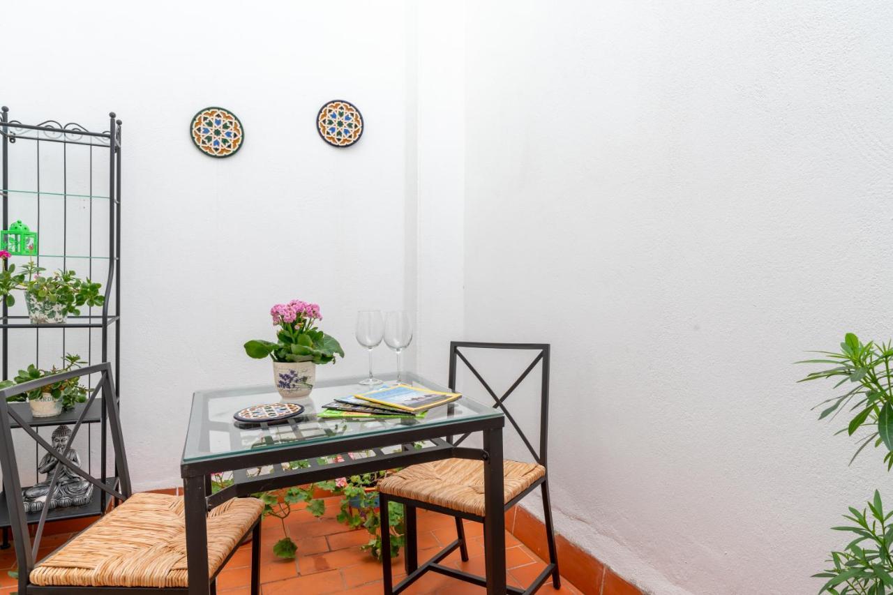 Anna - Apartamento con encanto en Triana Sevilla Exterior foto