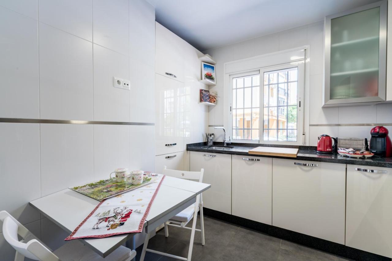 Anna - Apartamento con encanto en Triana Sevilla Exterior foto