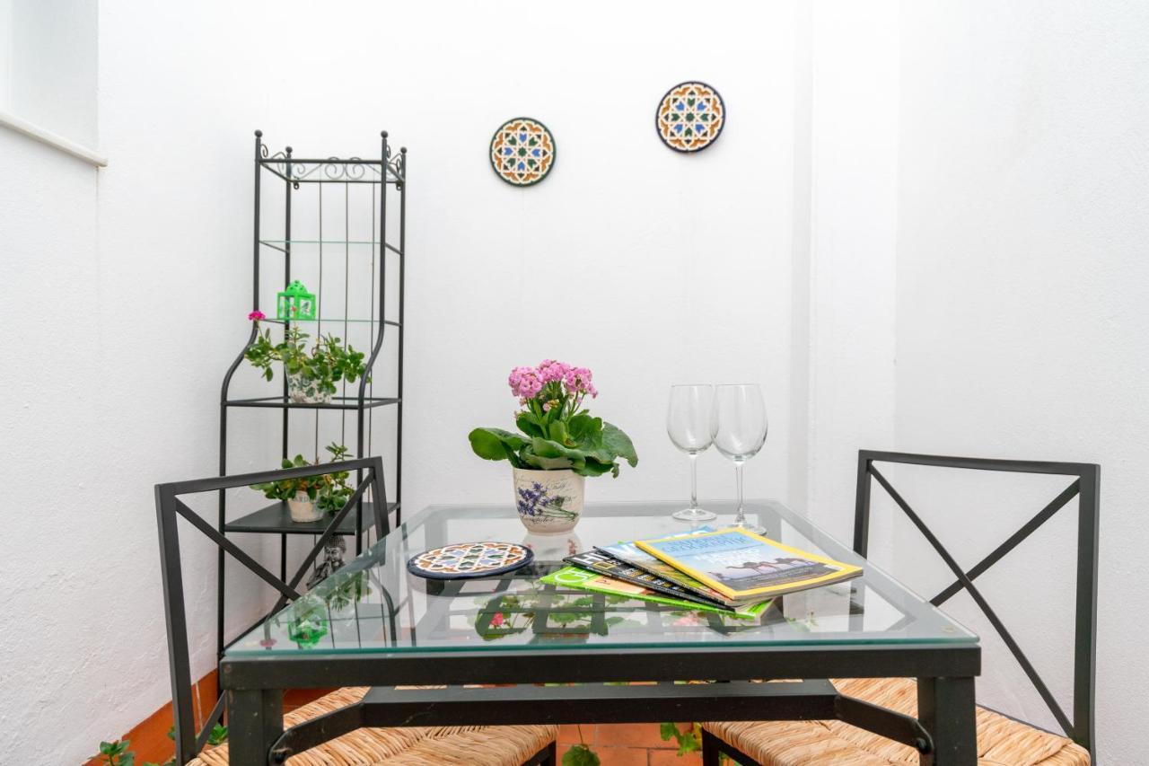 Anna - Apartamento con encanto en Triana Sevilla Exterior foto